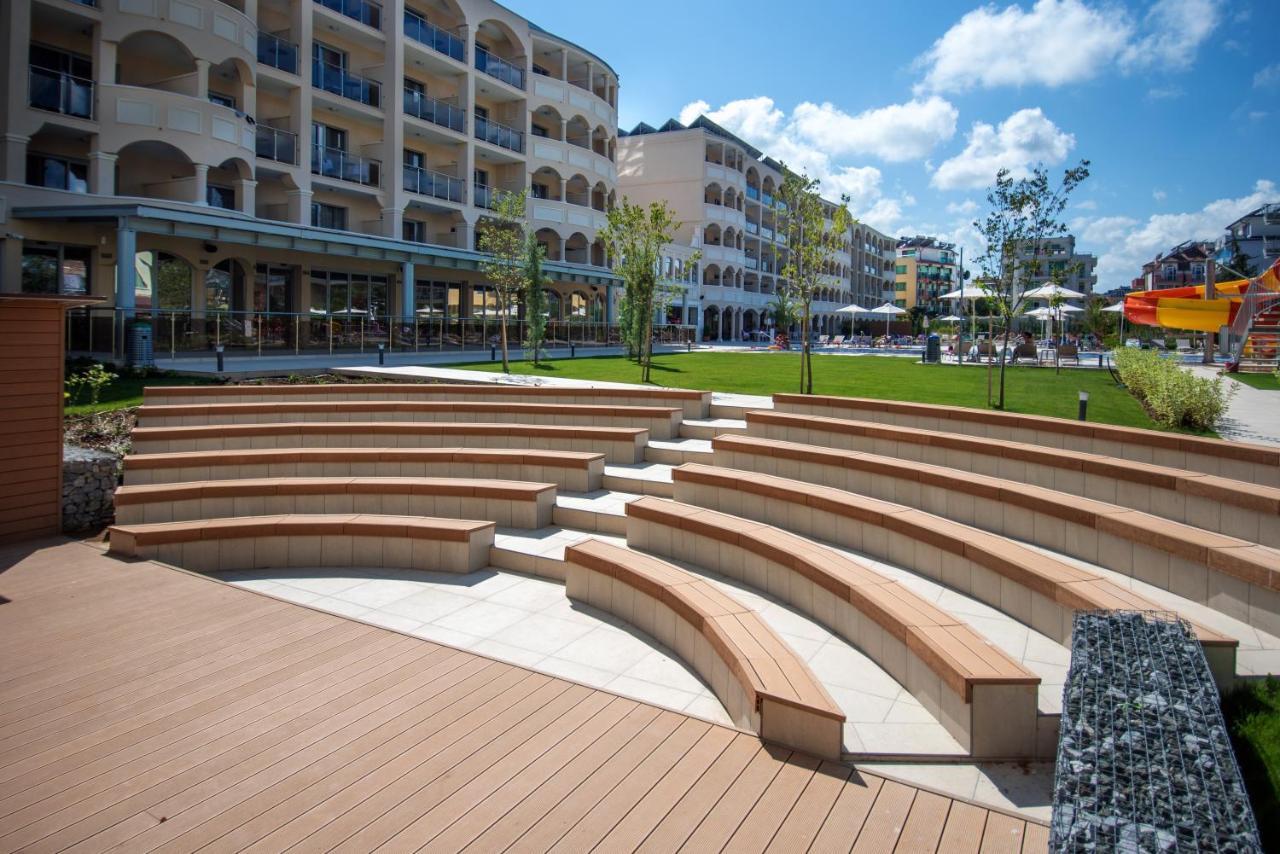 Belvedere Hotel Primorsko Bagian luar foto