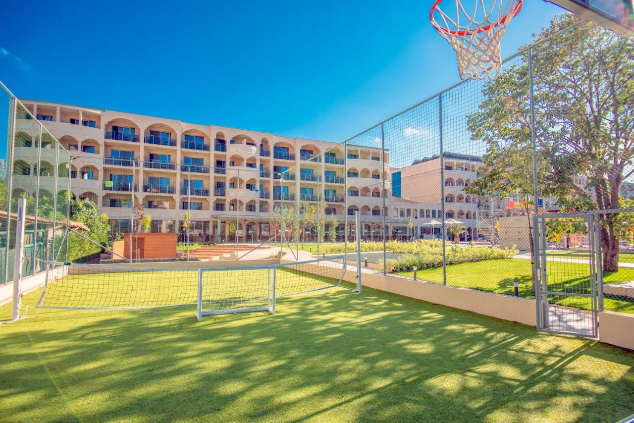 Belvedere Hotel Primorsko Bagian luar foto